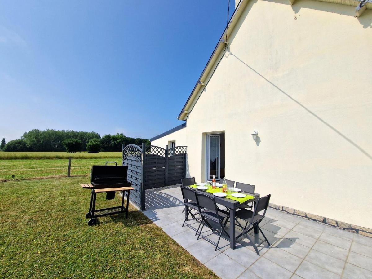 Cottage, Plevenon Bagian luar foto